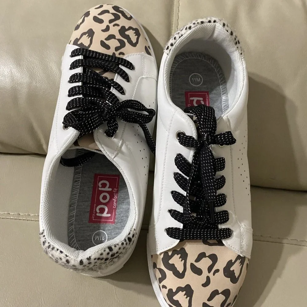 POP Comfort‎ Fit Women Lace up multicolored Cheetah White tennis shoes Sz 11 NOB